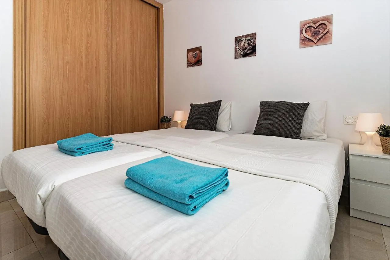 נרחה Andaluz Apartments - Mirador 0*,  ספרד